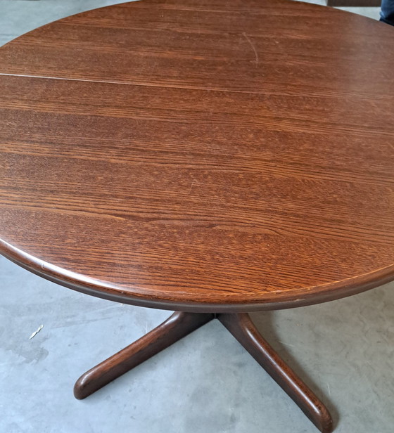 Image 1 of Dining Table Round Wood Extendable Oval Italian Brand Tonon