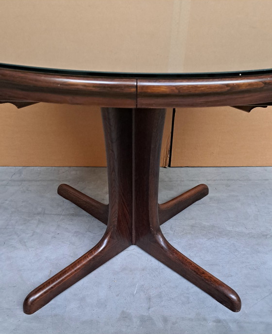 Image 1 of Dining Table Round Wood Extendable Oval Italian Brand Tonon