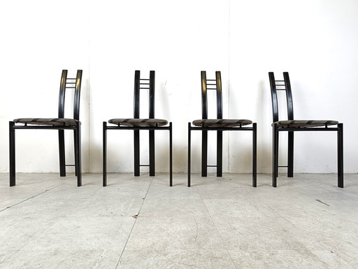 4x Post modern dining chairs