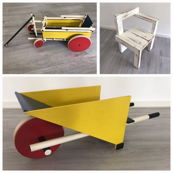 Image 1 of Children's wheelbarrow