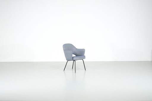 Conference" armchair by Eero Saarinen produced by Knoll for Ibm, USA 1957.