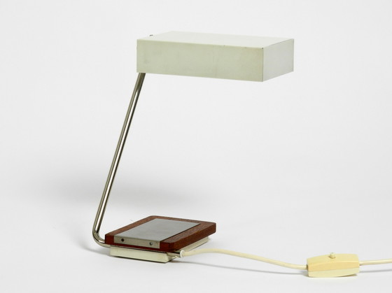 Image 1 of Rare lampe de table Kaiser en métal et teck, originale des années 1960