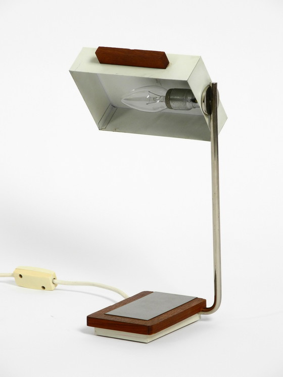 Image 1 of Rare lampe de table Kaiser en métal et teck, originale des années 1960