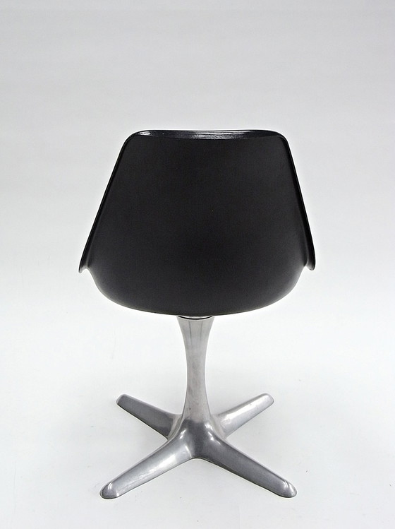 Image 1 of Shell chair, Tulip Chair By Maurice Burke For Arkana, Kvadrat