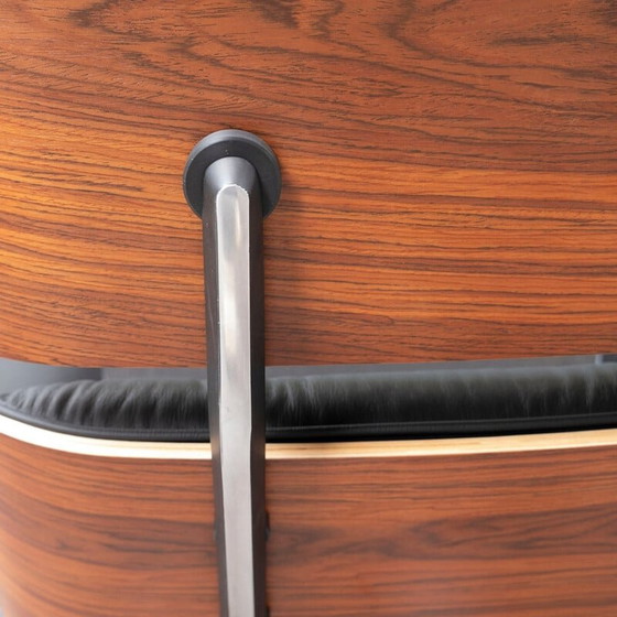 Image 1 of Vintage armchair and ottoman by Charles and Ray Eames for Herman Miller, 2018