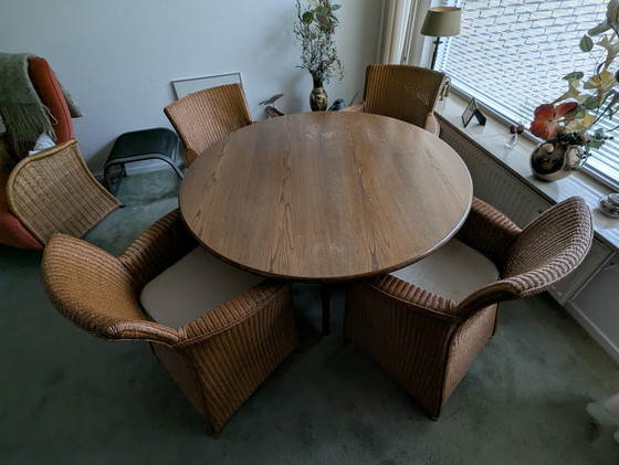 Image 1 of Dining room set - Table & Chairs - Loyd Loom