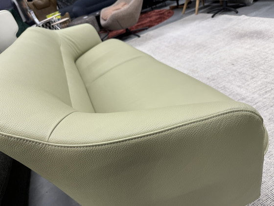 Image 1 of Leolux Lindo 2.5 & 3 seater sofa Senso Wasabi