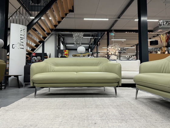 Image 1 of Leolux Lindo 2.5 & 3 seater sofa Senso Wasabi