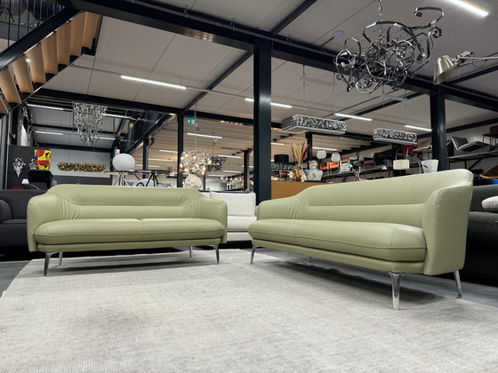 Image 1 of Leolux Lindo 2.5 & 3 seater sofa Senso Wasabi