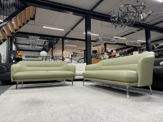 Image 1 of Leolux Lindo 2.5 & 3 seater sofa Senso Wasabi