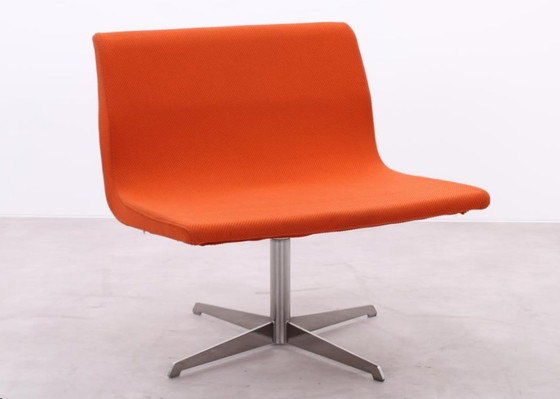 Image 1 of Ahrend swivel armchair orange