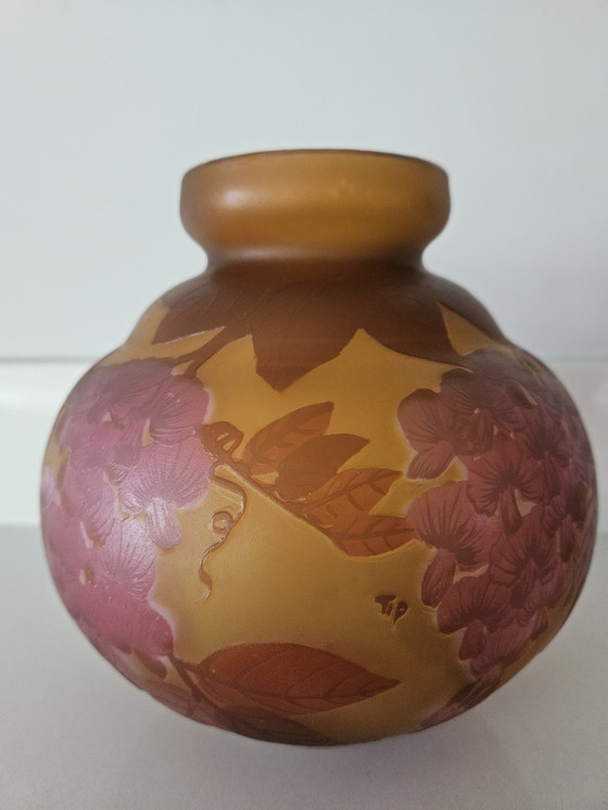 Image 1 of Vase Emile Gallé