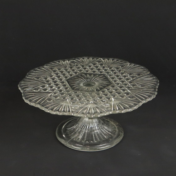 Image 1 of Bright Art Deco Cake Plate