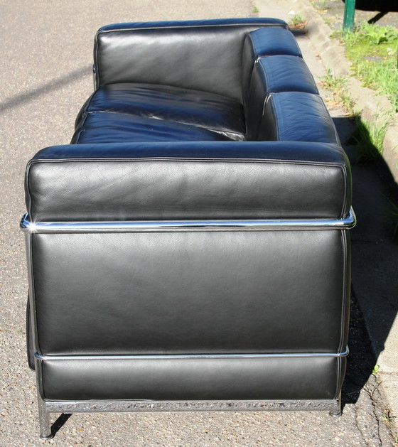 Image 1 of Lc2 Sofa, Cassina