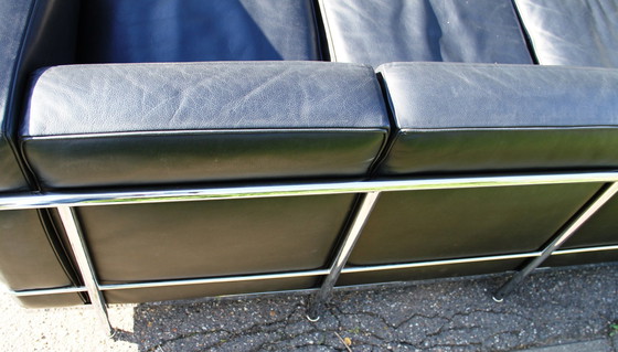 Image 1 of Lc2 Sofa, Cassina