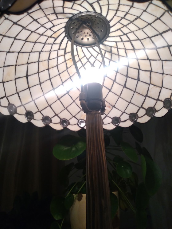 Image 1 of Tiffany style lamp