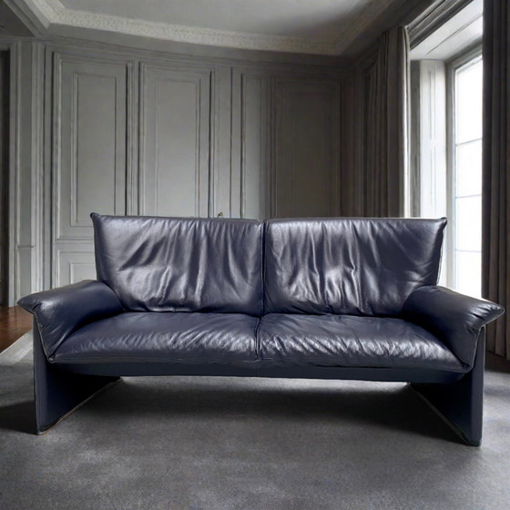 Image 1 of Cassina Palmaria 2-seater sofa design Vico Magistretti 1980