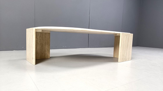 Image 1 of Table basse vintage en travertin, 1970