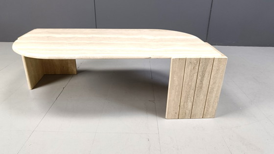 Image 1 of Table basse vintage en travertin, 1970