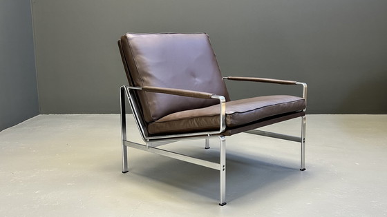 Image 1 of Kill International sofa and chair