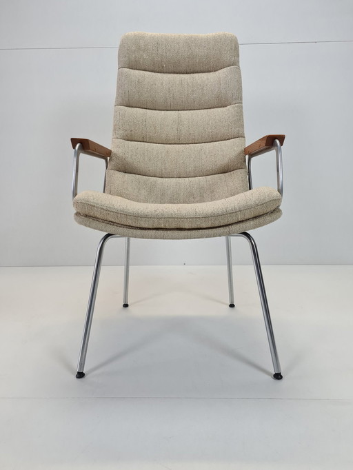 6 Artifort armchairs Geoffrey Harco