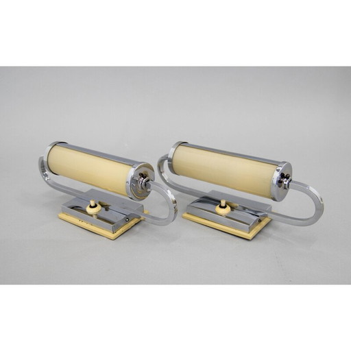 Pair of Functionalist vintage wall lamps, 1930s