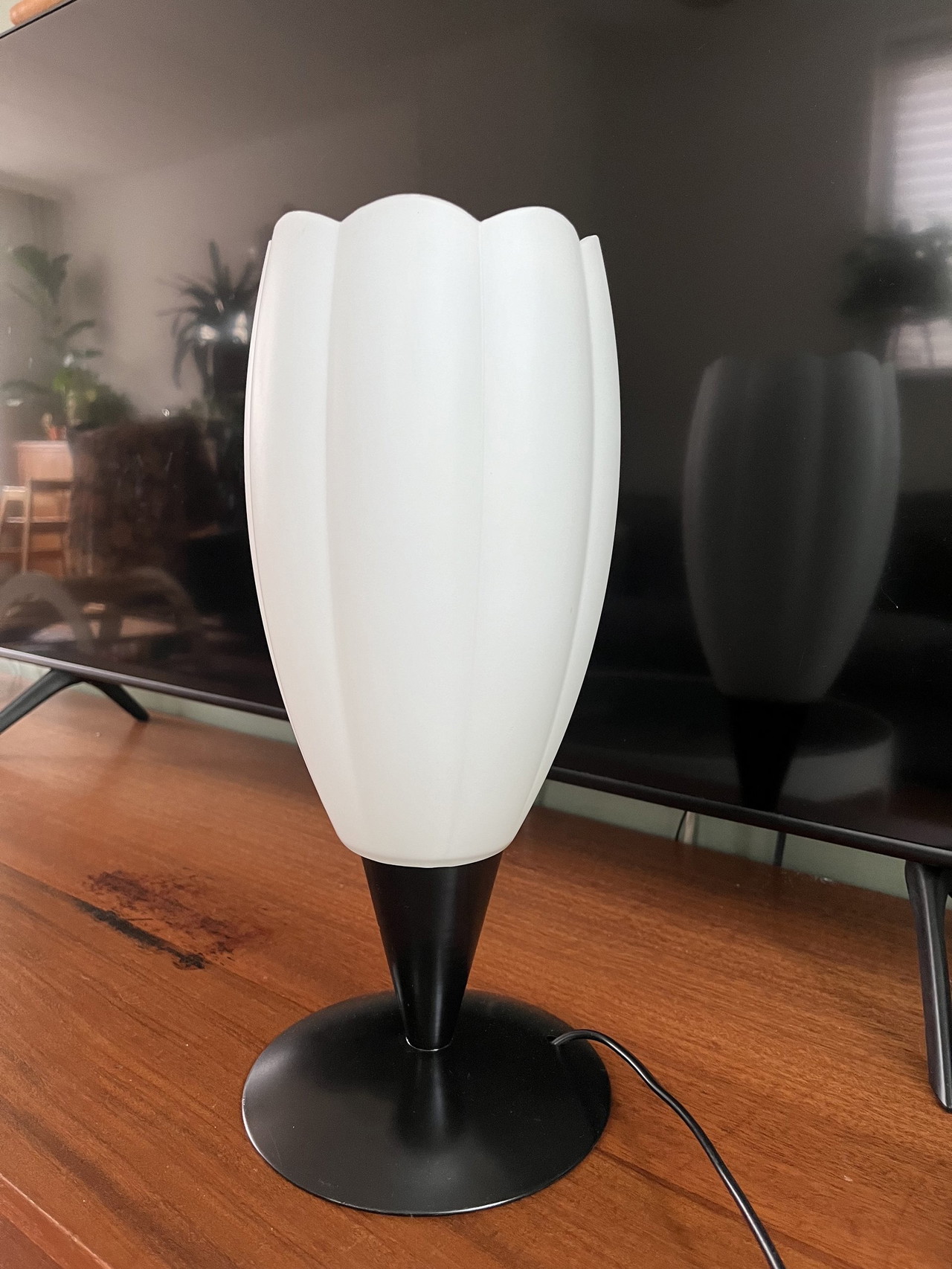 Mid century tulip lamp sale