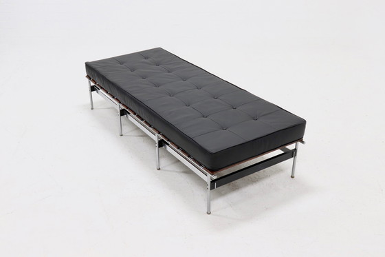 Image 1 of Vintage Artifort by Kho Liang Le 416 Series Daybed