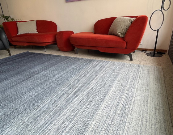 Image 1 of Leolux Milan carpet Blue