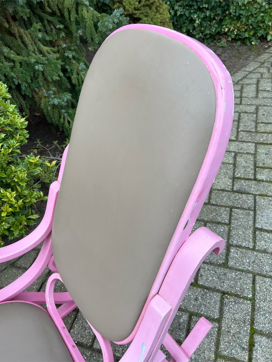 Image 1 of Fauteuil à bascule design rose