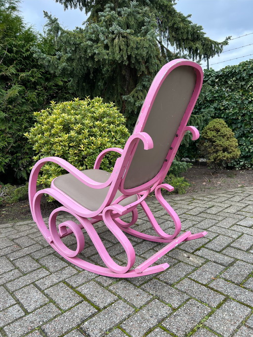 Fauteuil à bascule design rose