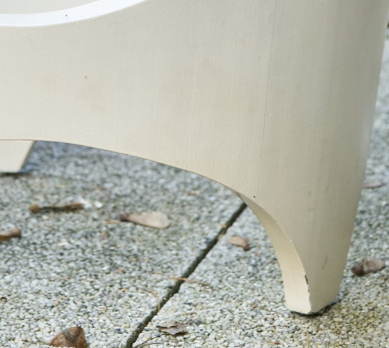 Image 1 of Mesa de centro curva de madera blanca de la era espacial, década de 1970