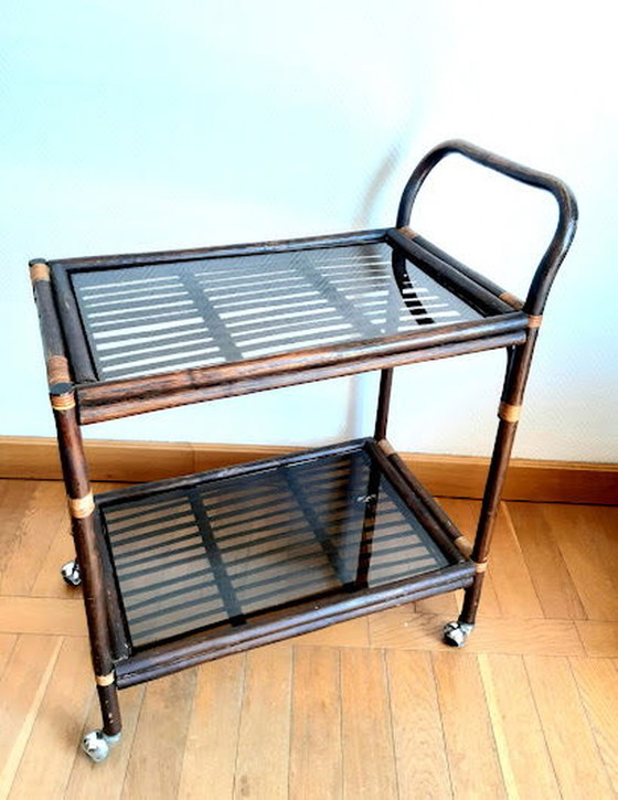 Image 1 of Carrello vintage in rattan e vetro fumé