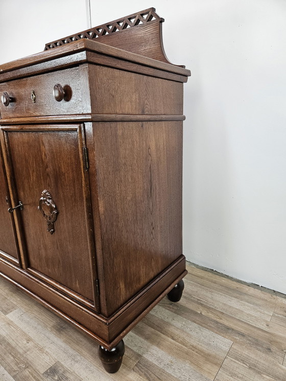 Image 1 of Art Decò Sideboard In Oak Wood