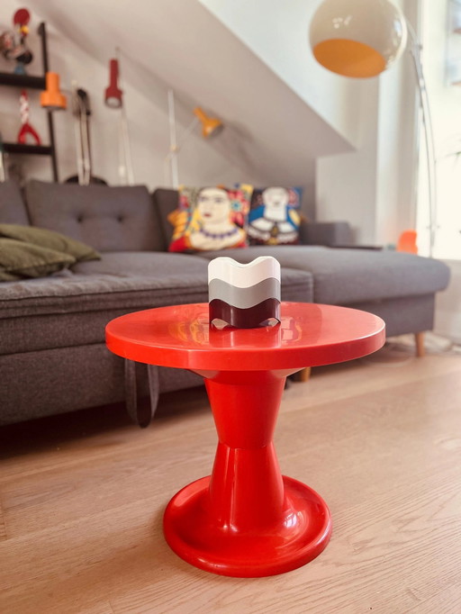 Red Plastic Side Table By Ole Gjerløv-Knudsen & Torben Lind For Orth Plast - 1970S Denmark