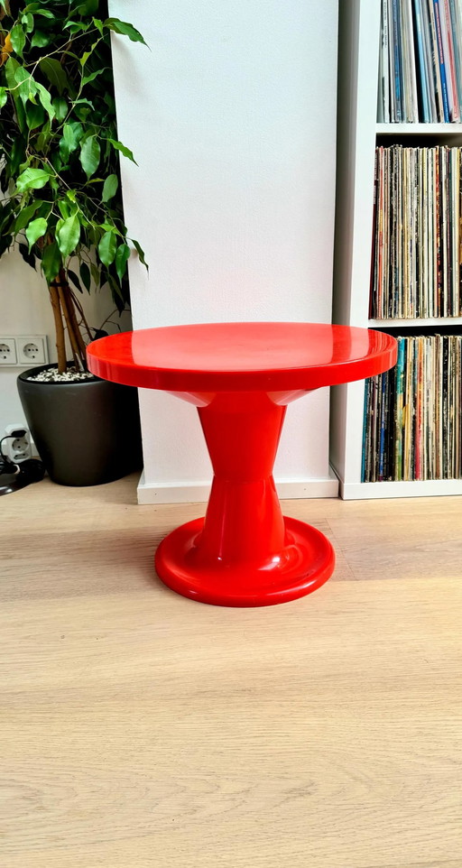 Red Plastic Side Table By Ole Gjerløv-Knudsen & Torben Lind For Orth Plast - 1970S Denmark