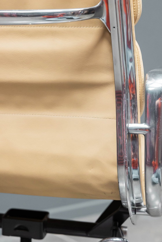 Image 1 of Silla de oficina Eames Ea219 Softpad