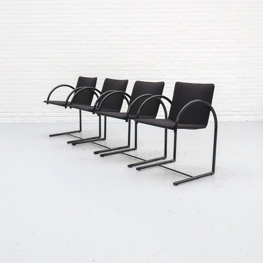 Set of Circle Chairs Metaform 80S