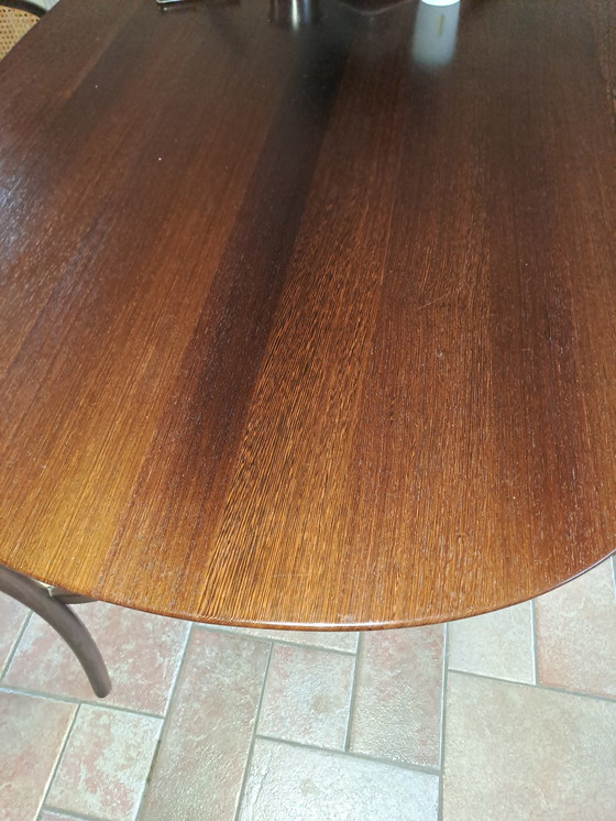 Image 1 of Tonon Oval Table And 6 Dining Table Chairs