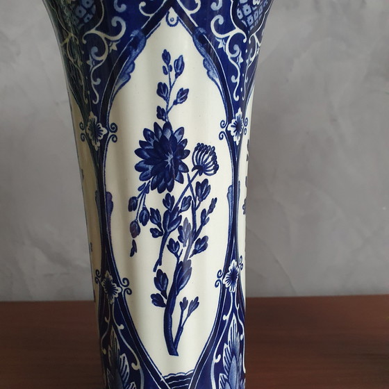 Image 1 of Jarrones trompeta azul de Delft de Royal Sphinx de Boch de 1940