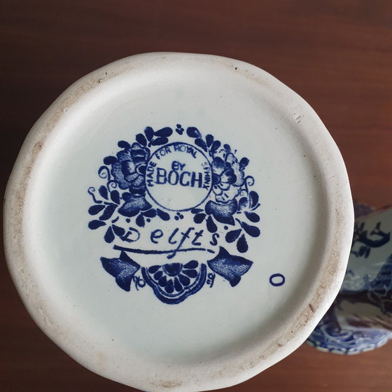 Image 1 of Jarrones trompeta azul de Delft de Royal Sphinx de Boch de 1940