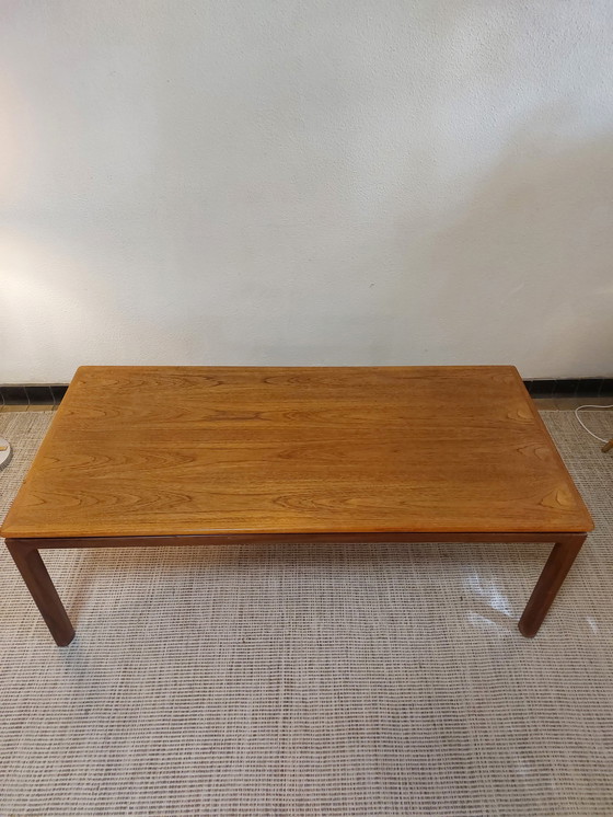 Image 1 of Vintage coffee table / coffee table with 'floating' top