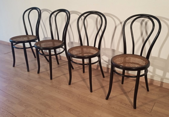 Image 1 of Dining Chairs In Curved Beech In The Style Of Thonet, Italy, Set Of 4