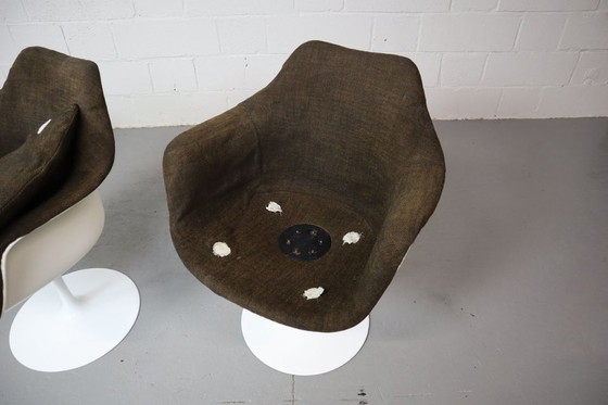 Image 1 of Set of four swivel Tulip chairs by Knoll International