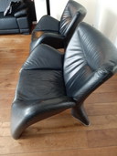 2x Leolux Echnaton armchairs, 125 euros each