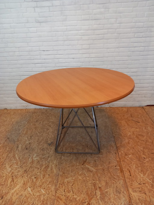 Thonet Eifel dining table