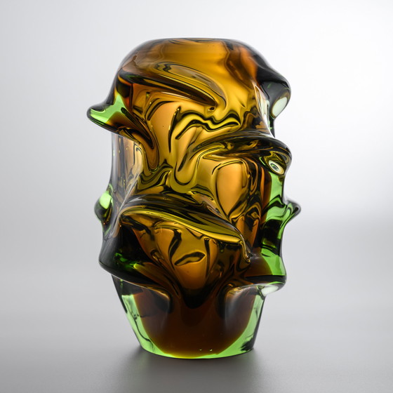 Image 1 of Sommerso Vase en verre à hélice Design Jan Kotik 20cm Retro 50s Uranium Amber