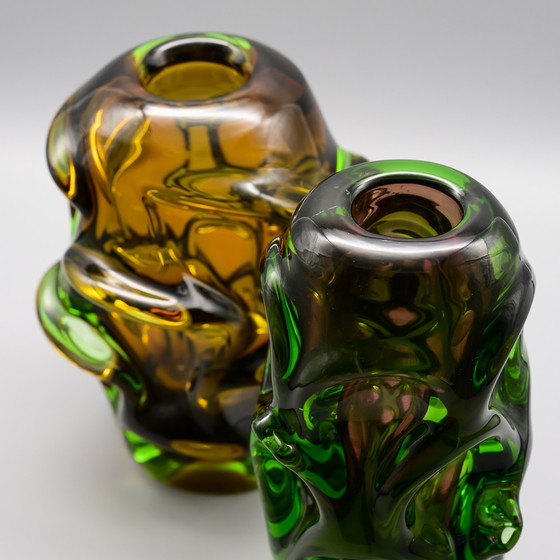 Image 1 of Sommerso Vase en verre à hélice Design Jan Kotik 20cm Retro 50s Uranium Amber