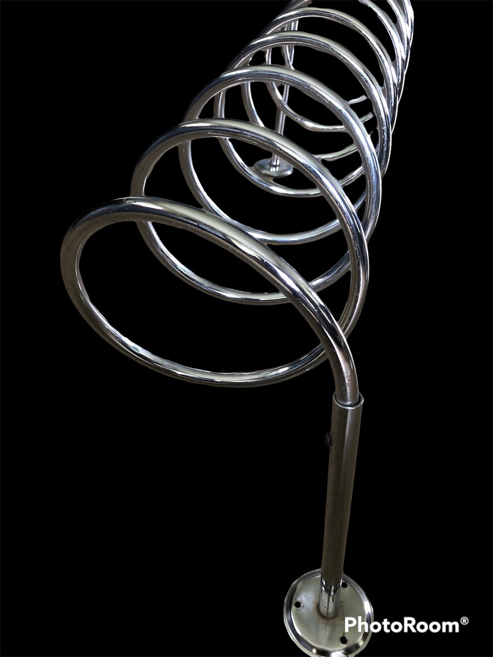 Vintage spiral coat rack 95 Whoppah