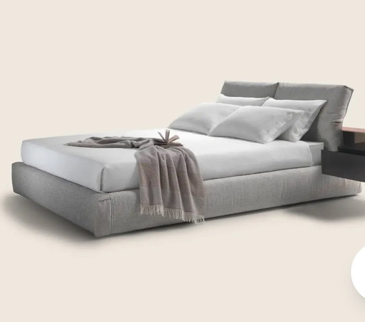 Flexform Newbridge Bed Frame, Slatted Bottoms And Mattresses